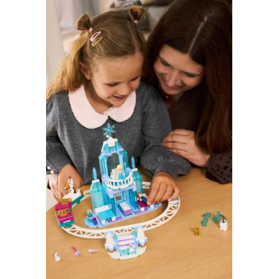 LEGO Disney - Elsin ledový palác a jízda na sněhu