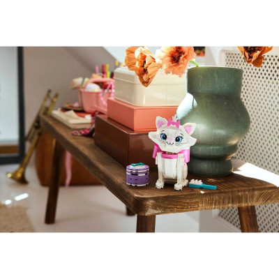 LEGO Disney - Roztomilá Marie z filmu Aristokočky