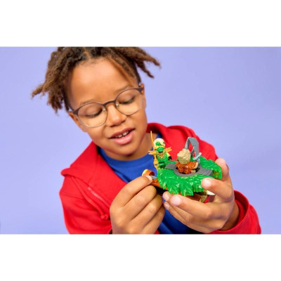 LEGO Ninjago - Lloyd vs. spinner pozemské příšery