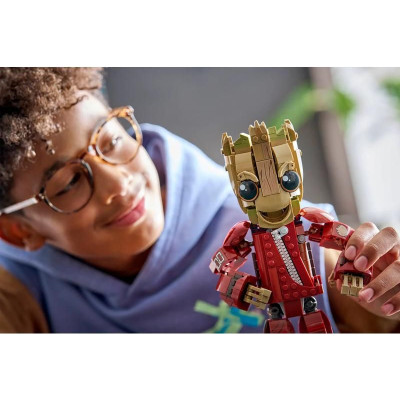 LEGO Marvel - Groot v kombinéze Plenitelů