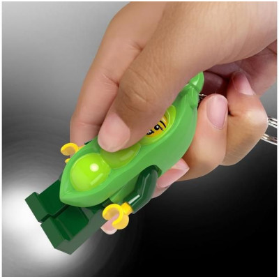 LEGO svítící klíčenka - Hrášek