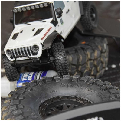 Pro-Line kolo 1:30, pneu BFG Krawler T/A KX, disk černý Icon Nuevo (4): Axial SCX30