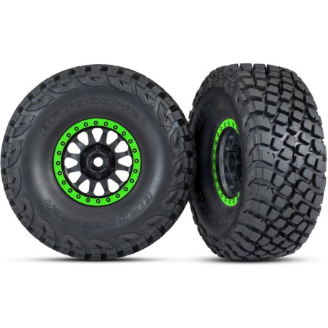 Traxxas kolo 3.2/2.2", disk Method Racing zelený, pneu Baja KR3 (2)