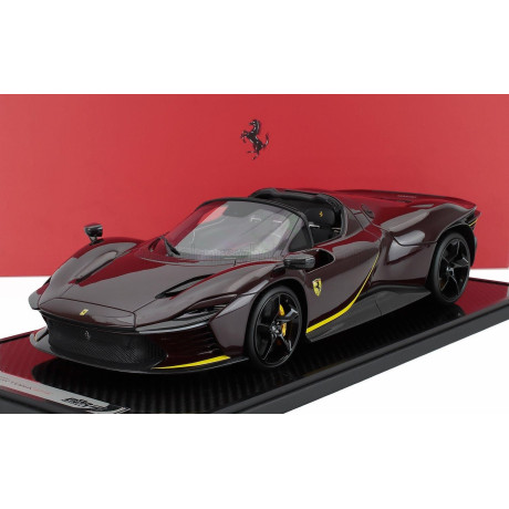 BBR MODELS FERRARI DAYTONA SP3 SERIE ICONA OPEN ROOF 2022 - CON VETRINA - WITH SHOWCASE - ROSSO RUBINO - RED YELLOW 1/12