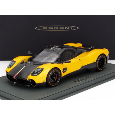 BBR MODELS PAGANI UTOPIA 2022 - CON VETRINA - WITH SHOWCASE - GIALLO GINEVRA - YELLO CARBON 1/18