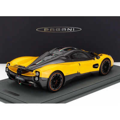 BBR MODELS PAGANI UTOPIA 2022 - CON VETRINA - WITH SHOWCASE - GIALLO GINEVRA - YELLO CARBON 1/18
