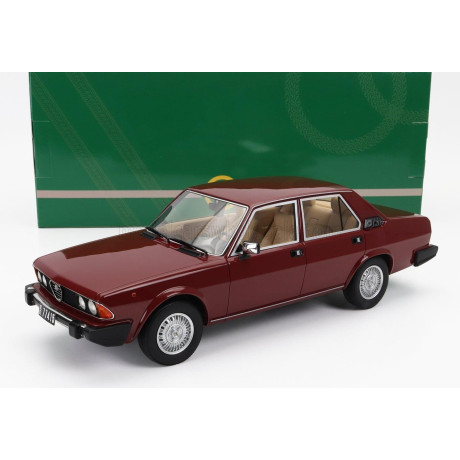 CULT SCALE MODELS ALFA ROMEO ALFA 6 2.5 1979-1983 - RED 1/18