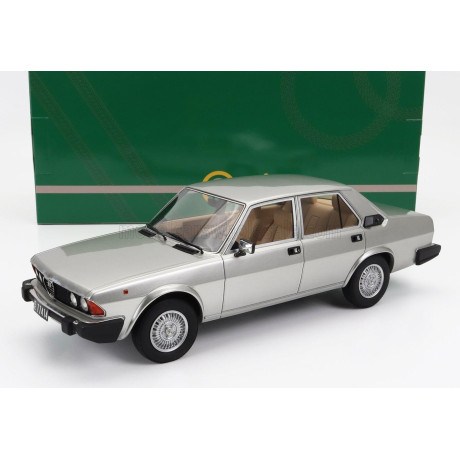 CULT SCALE MODELS ALFA ROMEO ALFA 6 2.5 1979-1983 - SILVER 1/18