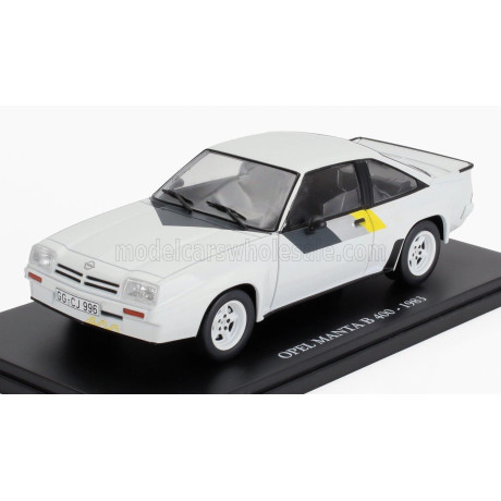 EDICOLA OPEL MANTA B 400 1983 - CON VETRINA - WITH SHOWCASE - WHITE 1/24