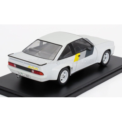 EDICOLA OPEL MANTA B 400 1983 - CON VETRINA - WITH SHOWCASE - WHITE 1/24
