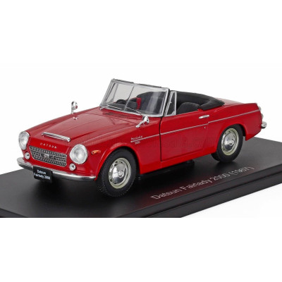 EDICOLA DATSUN FAIRLADY 2000 CABRIOLET 1967 - RED 1/24