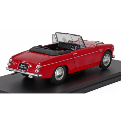EDICOLA DATSUN FAIRLADY 2000 CABRIOLET 1967 - RED 1/24
