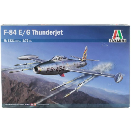 ITALERI REPUBLIC AVIATION F-84 E/G THUNDERJET MILITARY AIRPLANE 1972 1/72