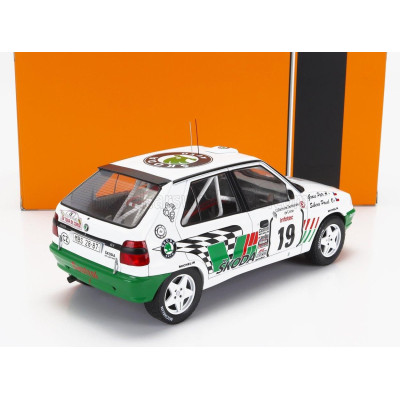 IXO MODELS ŠKODA FELICIA N 19 RALLY TOUR DE CORSE 1995 P.SIBERA - P.GROSS - WHITE GREEN 1/18