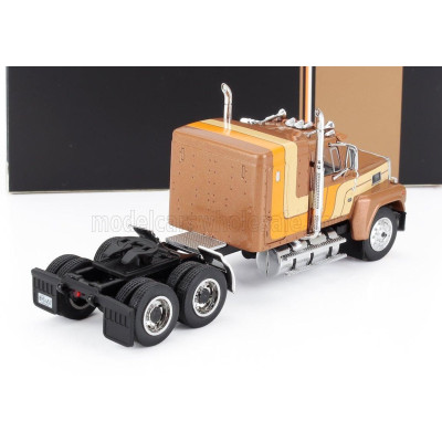 IXO MODELS FORD USA LTL-900 TRACTOR TRUCK 3-ASSI 1978 - BROWN MET 1/64