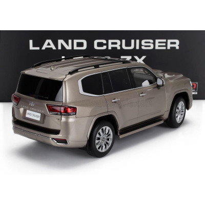 LCD MODEL TOYOTA LAND CRUISER 300-ZX 2024 - GOLD MET 1/18