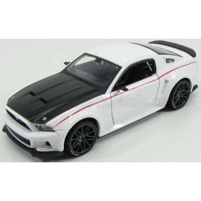MAISTO FORD USA MUSTANG COUPE STREET RACER 2014 - WHITE BLACK 1/24