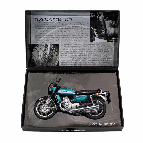 MINICHAMPS SUZUKI GT 750 1973 - GREEN 1/12