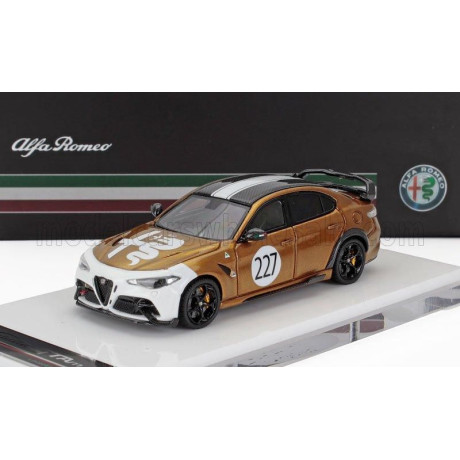 MOTORHELIX ALFA ROMEO GIULIA GTAm N 227 RACING 2021 - GOLD WHITE 1/64