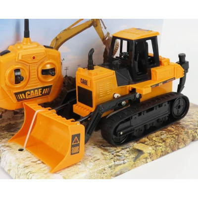 RE EL TOYS CASE-IH TITAN RUSPA CINGOLATA TRACTOR 2013 - YELLOW BLACK 1/24