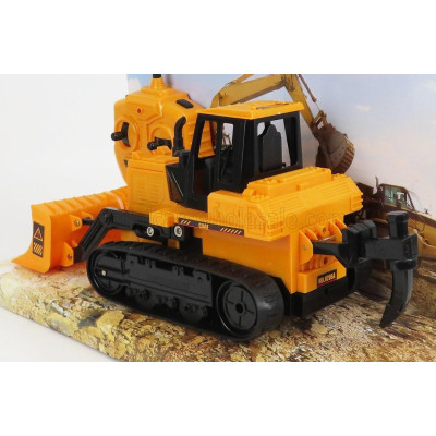 RE EL TOYS CASE-IH TITAN RUSPA CINGOLATA TRACTOR 2013 - YELLOW BLACK 1/24