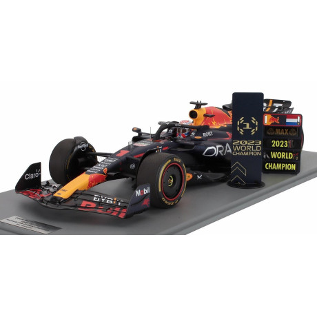 SPARK MODEL RED BULL F1  RB19 TEAM ORACLE RED BULL RACING N 1 WORLD CHAMPION 2nd SPRINT RACE QATAR GP WITH PIT BOARD 2023 MAX VE