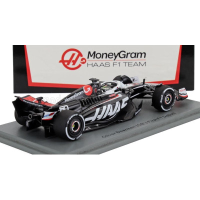 SPARK MODEL HAAS F1  FW24 TEAM MONEYGRAM HAAS N 50 AZERBAIJAN GP 2024 OLIVER BEARMAN - BLACK WHITE 1/43
