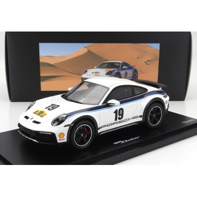 SPARK MODEL PORSCHE 911 992 COUPE N 19 RALLY DAKAR DESIGN 2022 - CON VETRINA - WITH SHOWCASE - WHITE BLUE 1/18