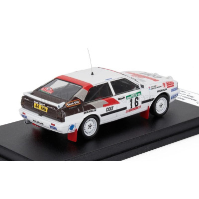 TROFEU AUDI QUATTRO COUPE (night version) N 16 RALLY PORTUGAL 1988 SEBASTIAN LINDHOLM - STEVE BOND - WHITE RED 1/43