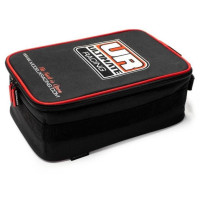 A táska teljes méretei 180x290x100 mm.