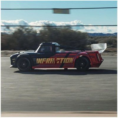 Arrma Infraction 223S DSC BLX 1:8 RTR tyrkysová