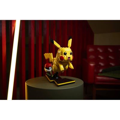 LEGO Pokémon - Pikachu a Pokébal