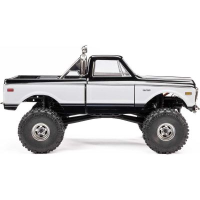 Axial SCX24 Chevrolet C10 1971 1:24 4WD RTR černý