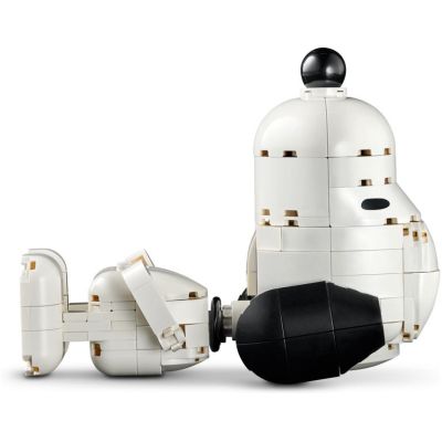 LEGO Ideas - Peanuts: Snoopyho bouda