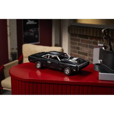 LEGO Technic - Auto Fast and Furious Dodge Charger R/T