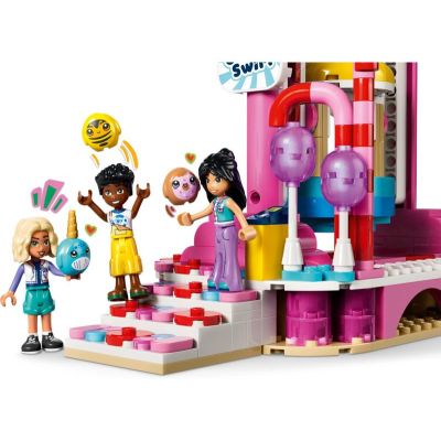 LEGO Friends - Kolotoč se sladkostmi a cupcaky