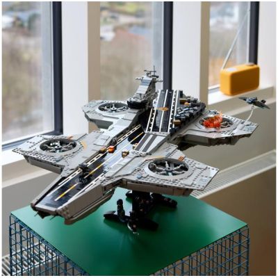 LEGO Marvel - Helicarrier S.H.I.E.L.D.