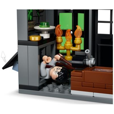 LEGO Harry Potter - Kouzelnické obchody v Obrtlé ulici