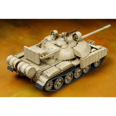 Tamiya Iraqi Tank T-55 Enigma 1:35 készlet | RCsvet
