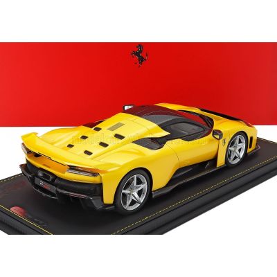 BBR MODELS FERRARI F80 2024 - SILVER RIMS - CON VETRINA - WITH SHOWCASE - GIALLO TRISTRATO - YELLOW MET BLACK 1/18