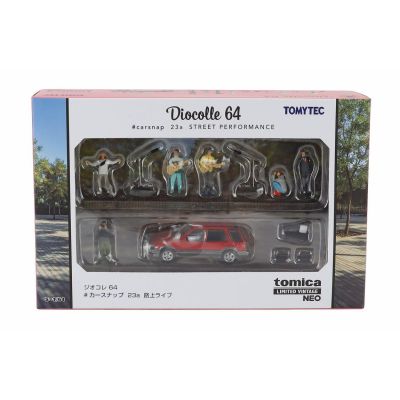 TOMICA ACCESSORIES DIORAMA STREET MUSIC LIVE WITH FIGURES AND HONDA CIVIC SHUTTLE CAR - VARIOUS 1/64