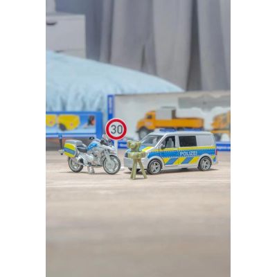 SIKU Super - Volkswagen T6 policejní dodávka s motorkou 1:50