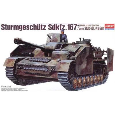 Model Kit tank 13235 - STURMGESCHUTZ IV (1:35)