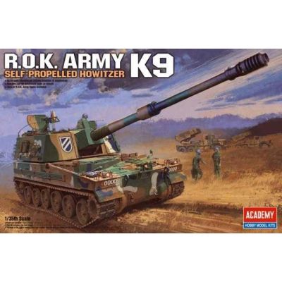Model Kit military 13219 - R.O.K. ARMY K-9 SPG (1:35)