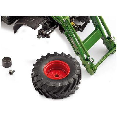 Wiking Fendt 724 Vario with frontloader Cargo 6.100