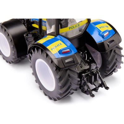 SIKU Farmer - policejní traktor New Holland 1:32