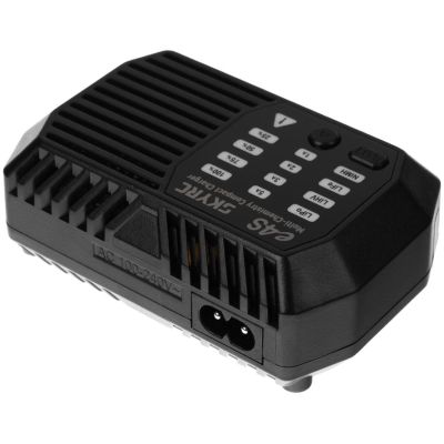 SKY RC e4S nabíječ
