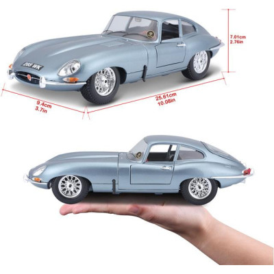 Bburago Jaguar E-type Coupe 1:18 světle modrá metalíza
