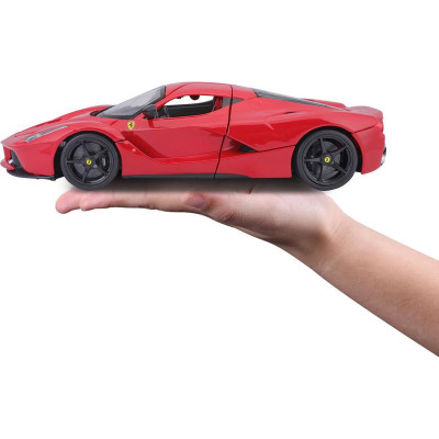 Bburago Ferrari LaFerrari 1:18 červená