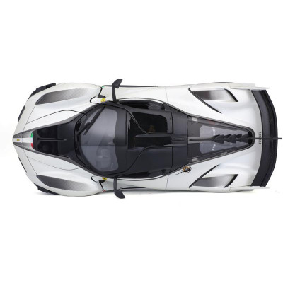Bburago Ferrari FXX-K EVO No.70 1:18 bílá/černá